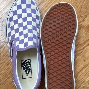 Purple checkered vans. Worn 2x. Excellent condition size 6.5 women’s $25